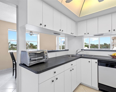 4010 Galt Ocean Drive - Photo Thumbnail 2