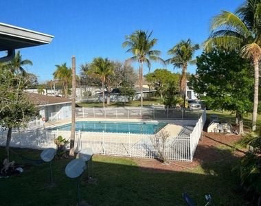 617 Ixoria Avenue - Photo Thumbnail 6