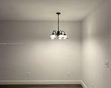 617 Ixoria Avenue - Photo Thumbnail 4