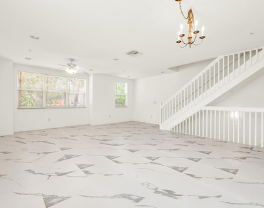 810 Marina Del Ray - Photo Thumbnail 23