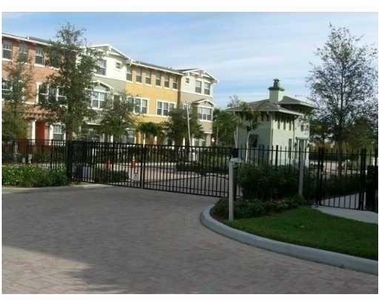 810 Marina Del Ray - Photo Thumbnail 39