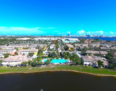 810 Marina Del Ray - Photo Thumbnail 41