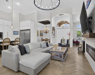 10336 Trianon Place - Photo Thumbnail 11