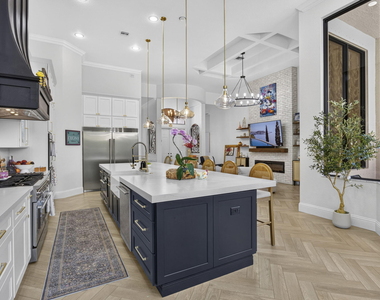 10336 Trianon Place - Photo Thumbnail 15
