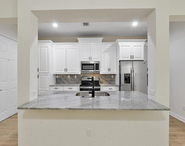 8332 Nw 7th Court - Photo Thumbnail 13