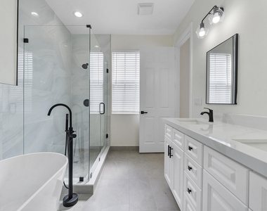 8332 Nw 7th Court - Photo Thumbnail 24