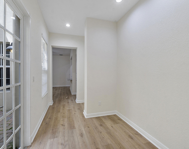 8332 Nw 7th Court - Photo Thumbnail 9