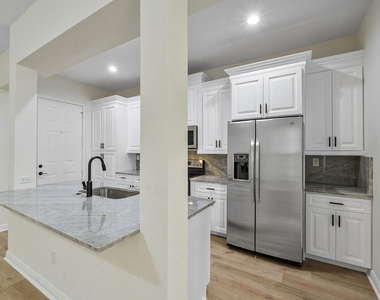 8332 Nw 7th Court - Photo Thumbnail 12