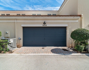 8332 Nw 7th Court - Photo Thumbnail 4