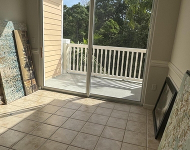 225 Murcia Drive - Photo Thumbnail 9