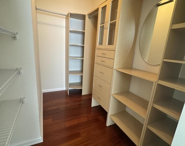 225 Murcia Drive - Photo Thumbnail 11