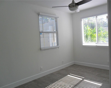 110 Ne 16th Terrace - Photo Thumbnail 9