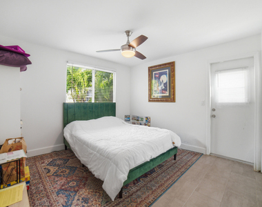 110 Ne 16th Terrace - Photo Thumbnail 10