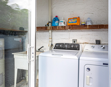 110 Ne 16th Terrace - Photo Thumbnail 17
