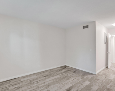 115 Sw 1st Avenue - Photo Thumbnail 15
