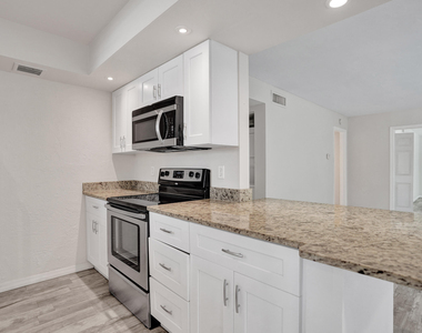 115 Sw 1st Avenue - Photo Thumbnail 8