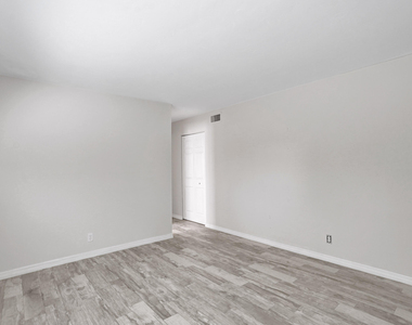 115 Sw 1st Avenue - Photo Thumbnail 19