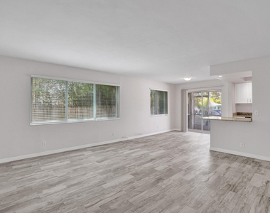 115 Sw 1st Avenue - Photo Thumbnail 1