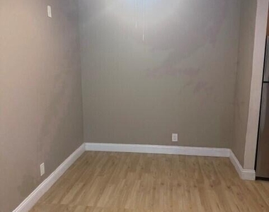 3288 Nw 104th Avenue - Photo Thumbnail 4