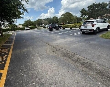 3288 Nw 104th Avenue - Photo Thumbnail 13