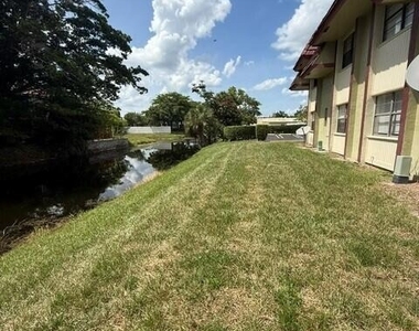 3288 Nw 104th Avenue - Photo Thumbnail 16