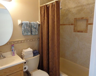 1168 Amaryllis Court - Photo Thumbnail 4