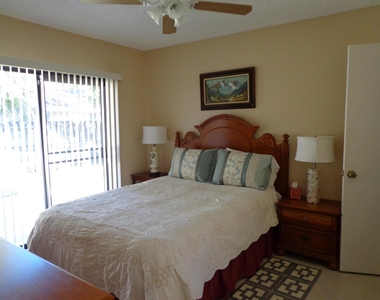 1168 Amaryllis Court - Photo Thumbnail 9