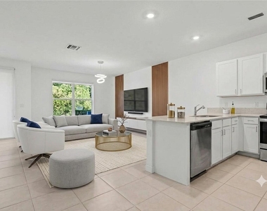 4303 Hammock Grove Drive - Photo Thumbnail 4