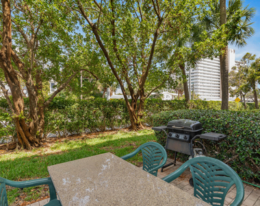 505 Ne 20th Avenue - Photo Thumbnail 24