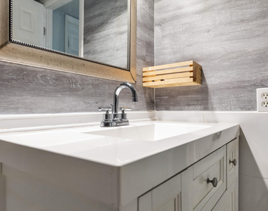 505 Ne 20th Avenue - Photo Thumbnail 15