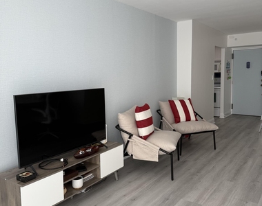 111 Briny Avenue - Photo Thumbnail 11