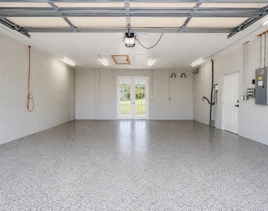 4245 Ne Sunset Drive - Photo Thumbnail 10