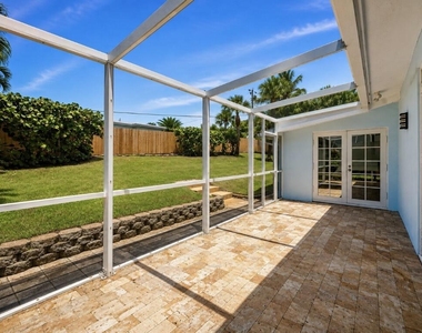 4245 Ne Sunset Drive - Photo Thumbnail 11