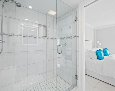 170 Se 5th Avenue - Photo Thumbnail 3