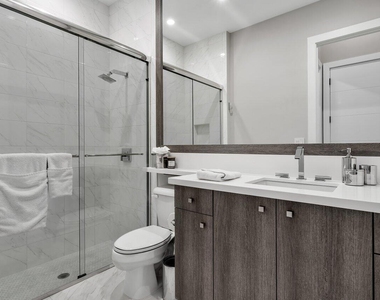 9109 Fiano Place - Photo Thumbnail 15