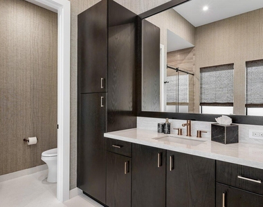9109 Fiano Place - Photo Thumbnail 13