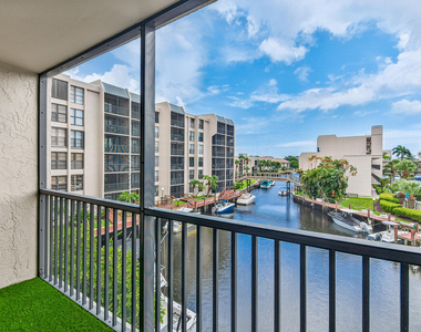 4 Royal Palm Way - Photo Thumbnail 1
