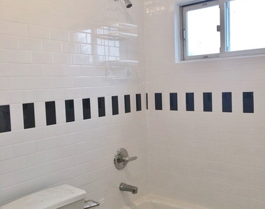25-22 47th Street - Photo Thumbnail 12