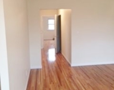 25-22 47th Street - Photo Thumbnail 10