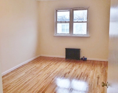 25-22 47th Street - Photo Thumbnail 11