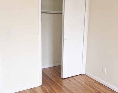 25-22 47th Street - Photo Thumbnail 7