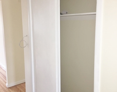 25-22 47th Street - Photo Thumbnail 8