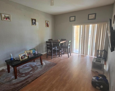 1309 N Santa Catalina Circle - Photo Thumbnail 4