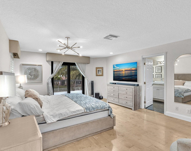749 Sw 2nd Street - Photo Thumbnail 47