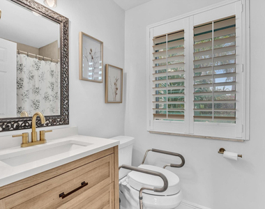 749 Sw 2nd Street - Photo Thumbnail 60