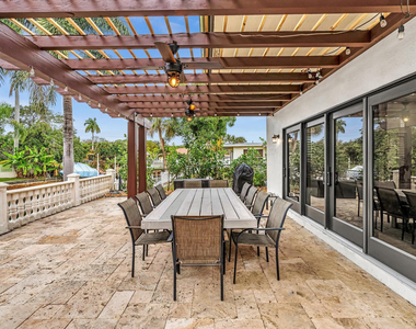 749 Sw 2nd Street - Photo Thumbnail 23