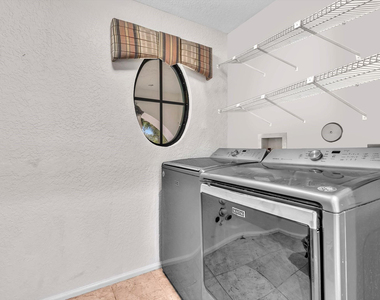 749 Sw 2nd Street - Photo Thumbnail 37
