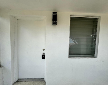 1734 Fletcher Street - Photo Thumbnail 12