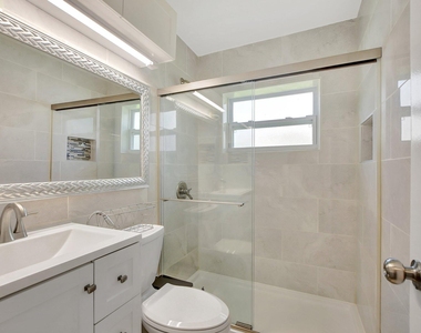 10920 Gable Street - Photo Thumbnail 6