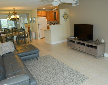 6499 Bay Club Drive - Photo Thumbnail 5